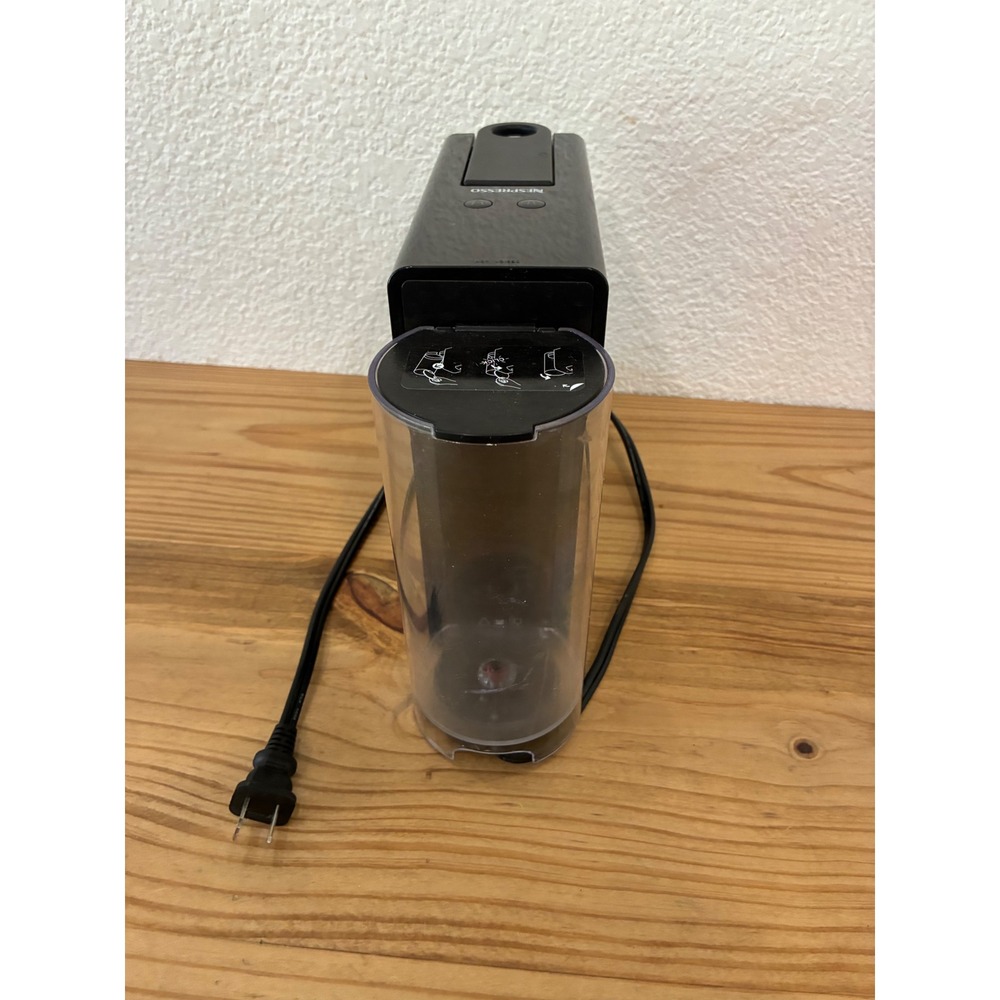 Nespresso Essenza Mini Breville Espresso Machine Black BEC220BLK